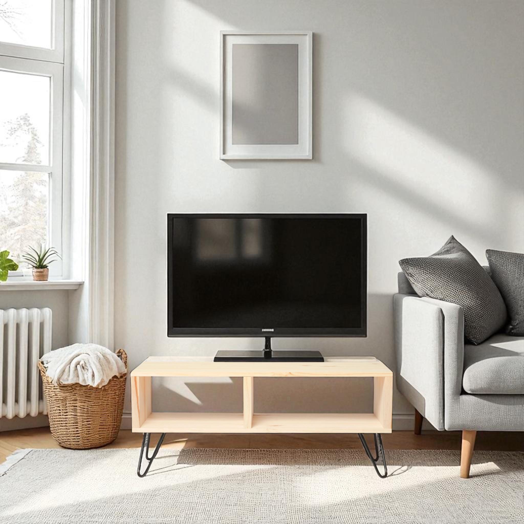 HIRA Mueble para TV de madera maciza. Acabado "N A T U R A L".