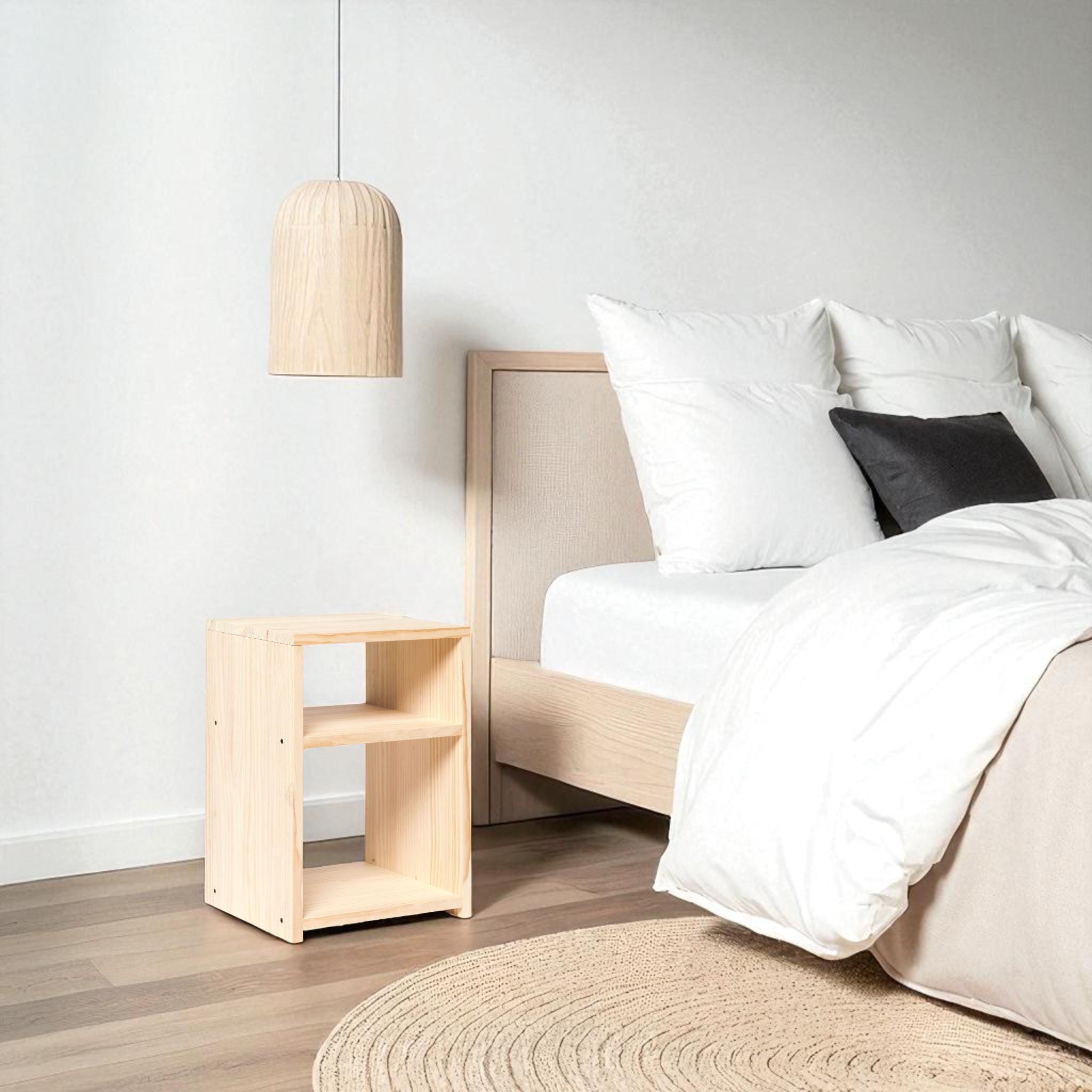 TEKARI Mesita de noche de madera maciza. Acabado "N A T U R A L".