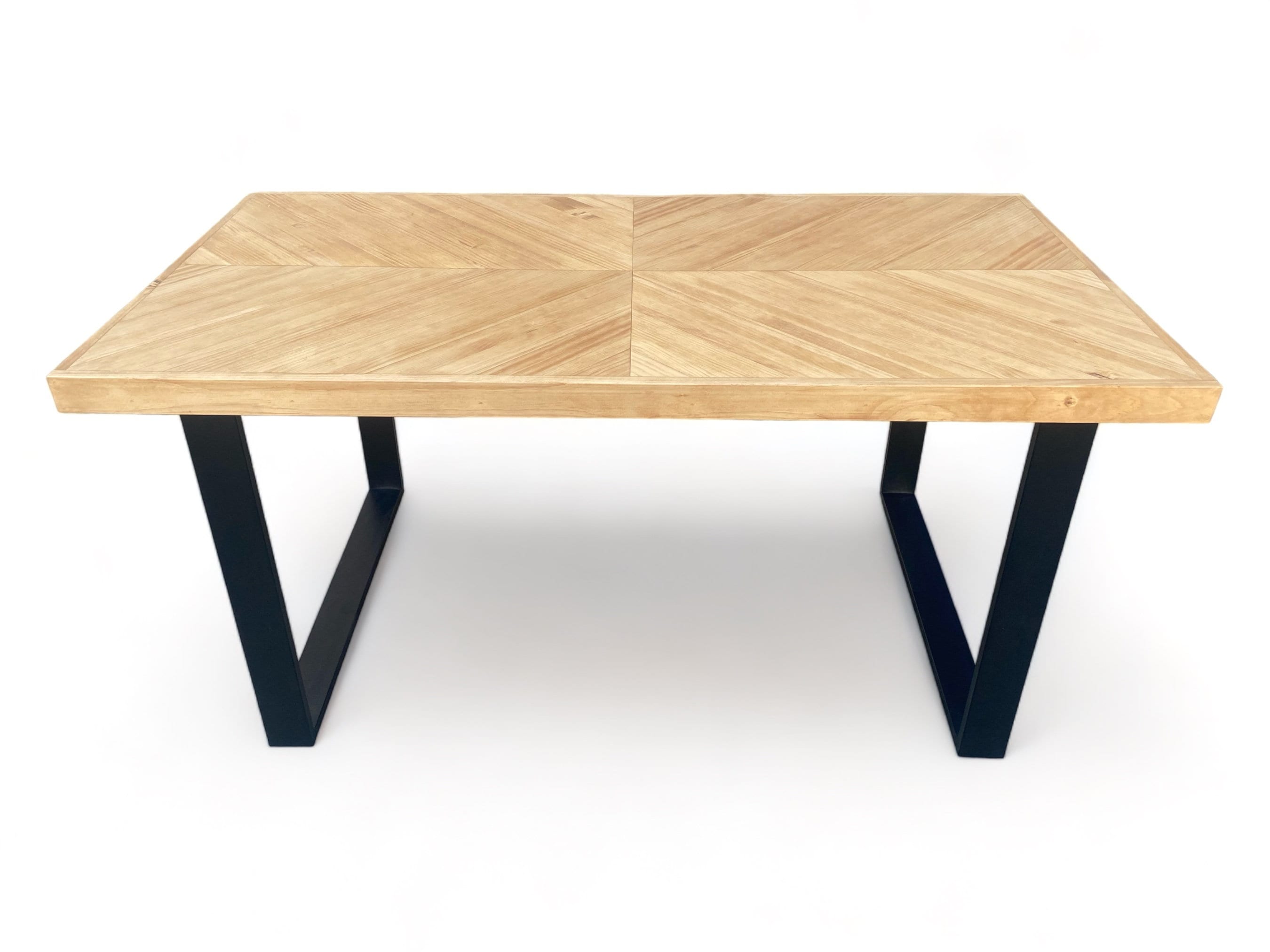 HAKKODA Mesa de comedor de madera maciza en espiga.
