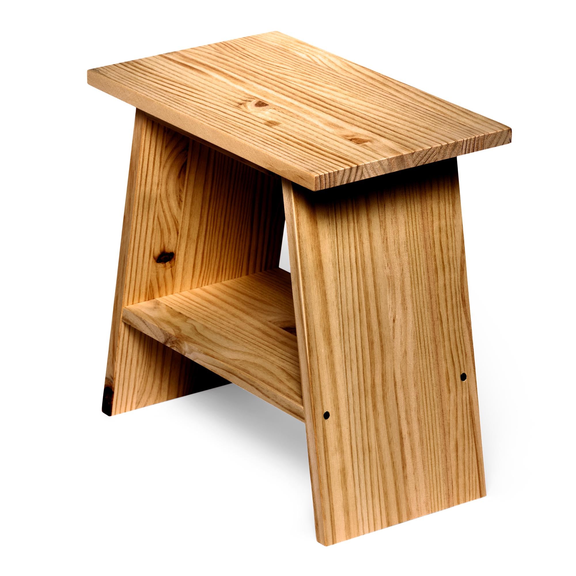 OOBAMI Mesita de noche de madera maciza. Acabado "O A K".